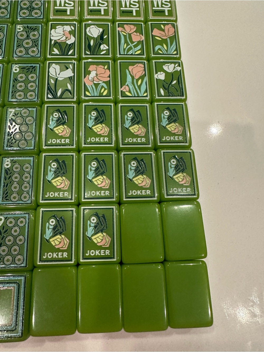 Green Mahjong Tile Set - Classic Home Game - Picture 4 of 10